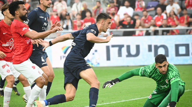 הפועל ירושלים מרוצה ממנו. מרקו רקוניאץ (צילום: ברני ארדוב)