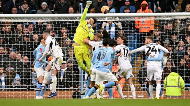 שחקני מנצ'סטר סיטי בגביע האנגלי (צילום: OLI SCARFF)