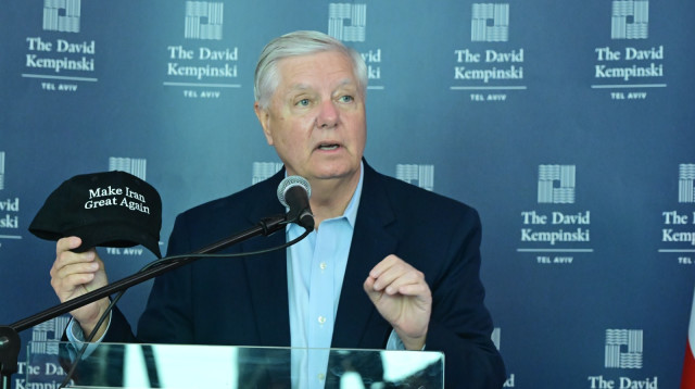 לינדזי גרהאם (צילום: אבשלום ששוני)