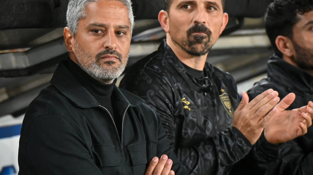 מאמן בית"ר ירושלים ברק יצחקי (צילום: ברני ארדוב)