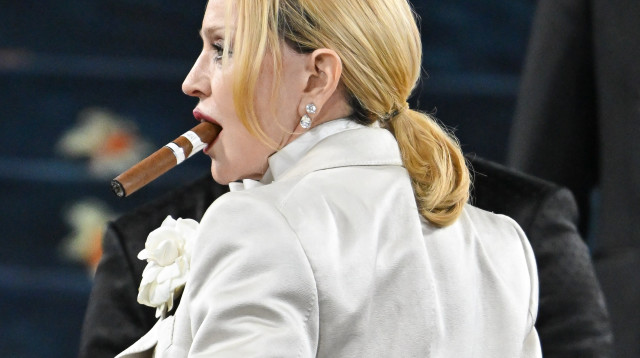 האוהדת הכי מפורסמת של צ'לסי (צילום: מסך, אינסטגרם)