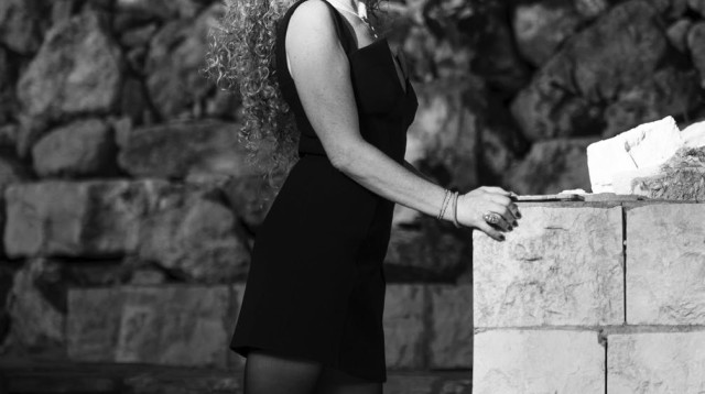 הזמרת אפרת רותם  (צילום: רמי זרנגר)