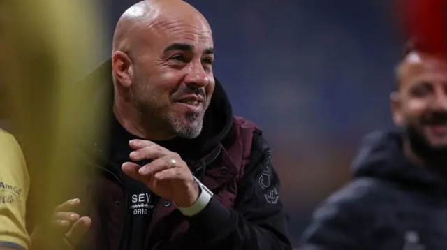 הבהיר שגד עמוס יעזוב. אדהם האדיה (צילום: מאור אלקסלסי)