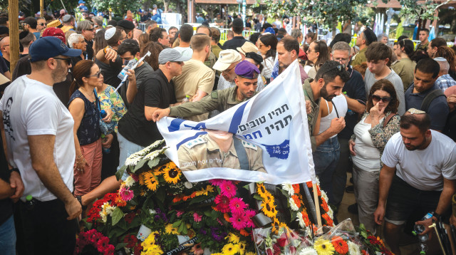 הלוייה ב-2025 של לוחם שנהרג ב-7 באוקטובר (צילום: חיים גולדברג פלאש 90)