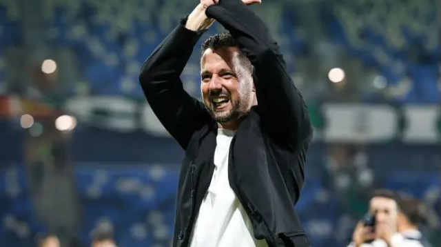 בהפועל פתח תקוה מזכירים שלפרץ יש חוזה לעונה הבאה (צילום: קובי אליהו)