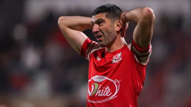 כולם במבחן. מירניאן מאוכזב (צילום: מאור אלקסלסי)