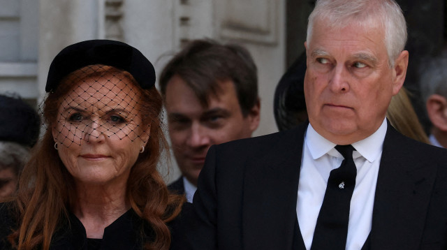 אנדרו מאונטבאטן-וינדזור ושרה פרגוסון בימים טובים יותר (צילום:  רויטרס/טובי מלוויל)