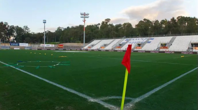 בשורה מדאיגה לחובבי הכדורגל בעיר, אבל הבטיחות מעל לכל (צילום: סוכנות ג'יני)