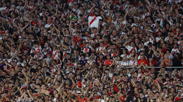 אוהדי ריבר פלייט (צילום: ALEJANDRO PAGNI)