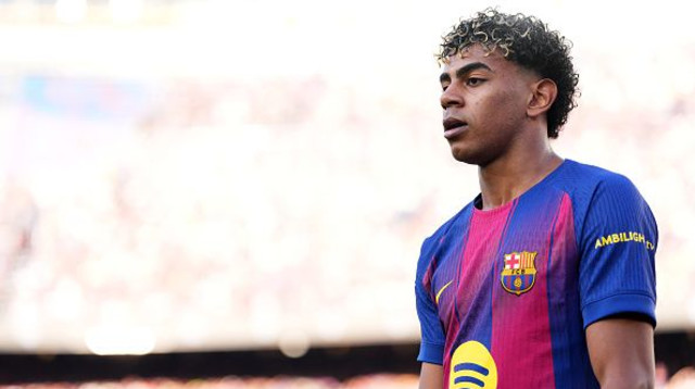 לאמין ימאל (צילום: Pedro Salado / Stringer)