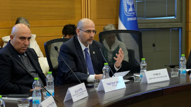 שגריר ארה"ב בישראל לשעבר דן שפירו בכנס לקידום ביטחון אזורי (צילום: דוברות הכנסת)