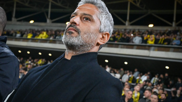 ברק יצחקי מאמן בית"ר ירושלים (צילום: ברני ארדוב)