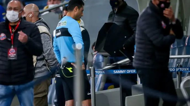 אלי חכמון (צילום: מאור אלקסלסי)