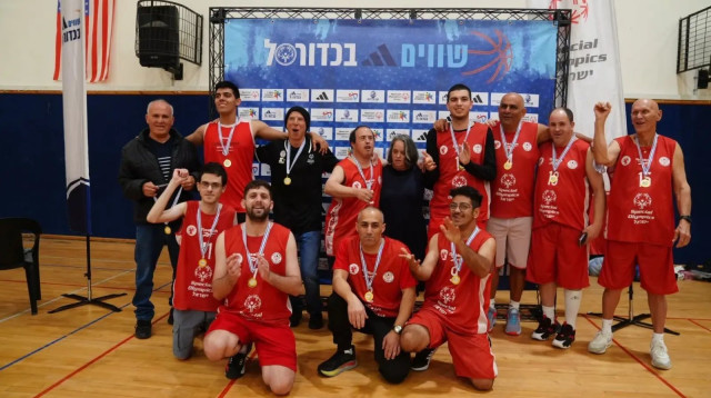 ליגת שווים בכדורסל (צילום: .)