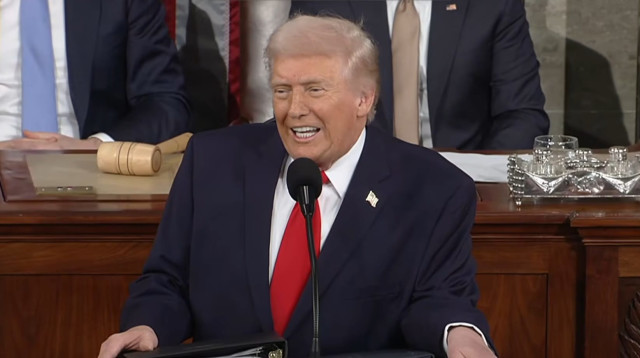 טראמפ בנאום מצב האומה (צילום: צילום מסך יוטיוב)