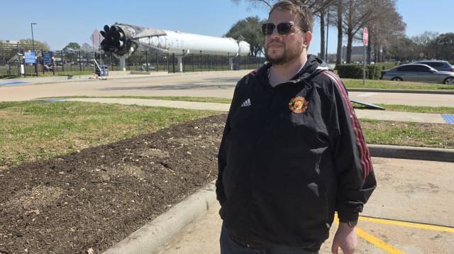 עיתונאי "מעריב" ג'וש ארונסון במרכז החלל ביוסטון (צילום: ג'וש ארונסון)