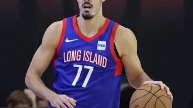 בן שרף, לונג איילנד (צילום: צילום מסך, האתר הרשמי של ברוקלין)