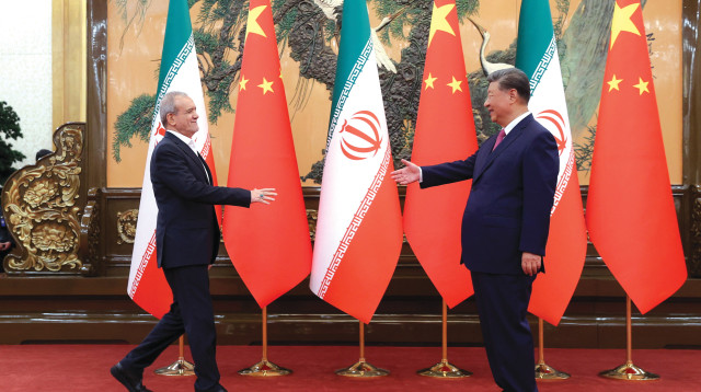 נשיא סין ונשיא איראן (צילום: רויטרס)