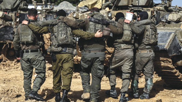 לוחמי מילואים מחטיבת אלכסנדרוני בגבול עזה, 27.1.26 (צילום: צפריר אביוב, פלאש 90)