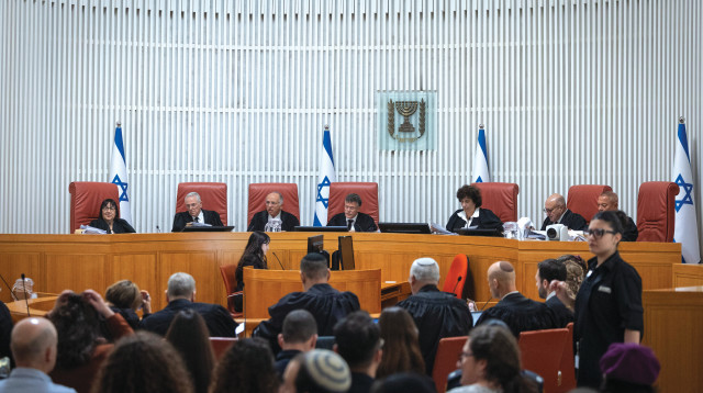 דיון בבית המשפט העליון (צילום: חיים גולדברג פלאש 90)