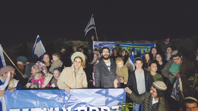 לימור סון הר מלך ברצועת עזה (צילום: תנועת נחלה)