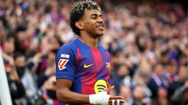 שחקן ברצלונה, לאמין ימאל (צילום: רויטרס)