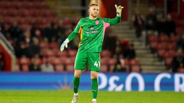 דניאל פרץ שוער סאות'המפטון (צילום: Robin Jones)