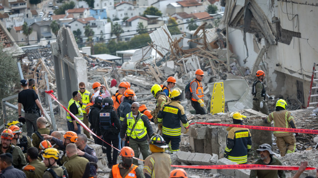 זירת הנפילה בבית שמש (צילום: יונתן זינדל פלאש 90)