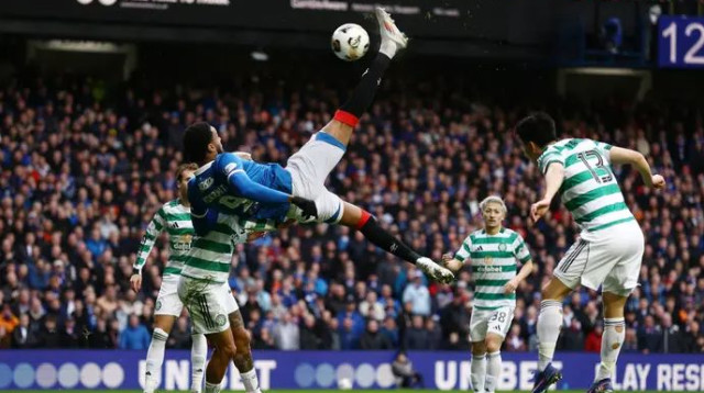 וואו, איזה גול. יוסף שרמיטי (צילום: רויטרס)