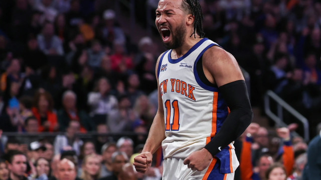 שחקן ניו יורק ניקס, ג'יילן ברונסון (צילום: GettyImages, Dustin Satloff)