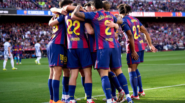 שחקני ברצלונה חוגגים (צילום: GettyImages, Quality Sport Images)