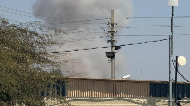 זירת נפילת הטיל האיראני בבאר שבע (צילום: תמונה לפי סעיף 27א' לחוק זכויות יוצרים)