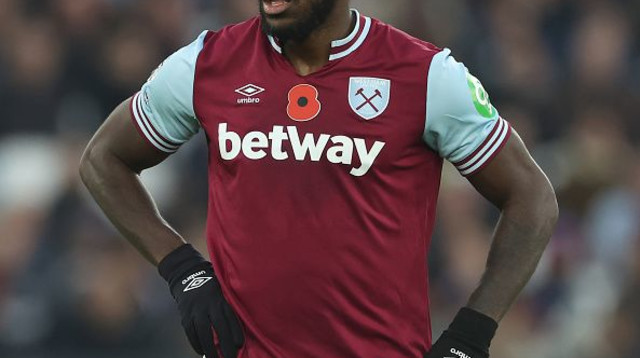 מיקאיל אנטוניו שחקן ווסטהאם (צילום: Richard Pelham)