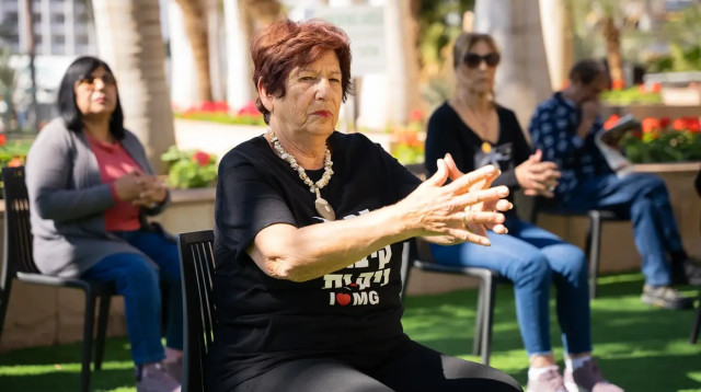 מה קורה לגוף שלנו כשאנחנו "תקועים" בשגרת חירום? (צילום: אריאל חנין)