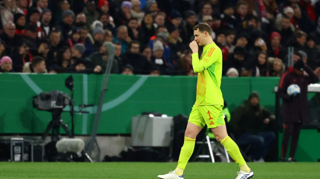 מנואל נוייר שוער באיירן מינכן (צילום: רויטרס)