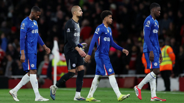 שחקני צ'לסי מאוכזבים (צילום: רויטרס)