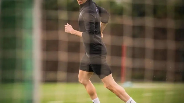 רוברט לבנדובסקי באימון ברצלונה (צילום: אתר רשמי, ברצלונה)