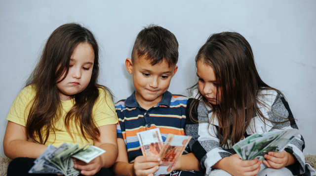 חינוך פיננסי לילדים בזמן האזעקות (צילום: שאטרסטוק)