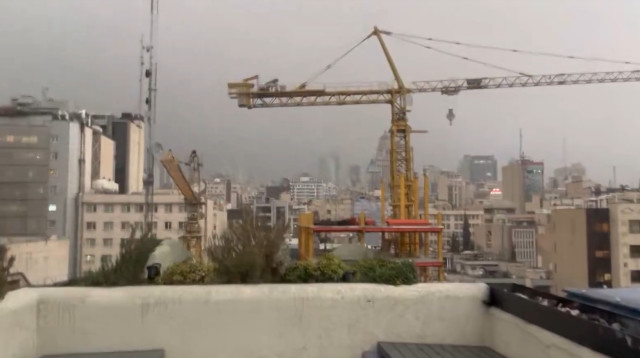 "גשם שחור" בטהרן (צילום: שימוש לפי סעיף 27א')