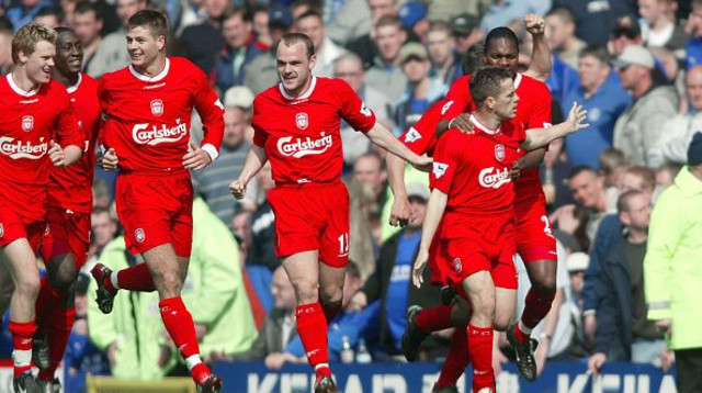 שחקני ליברפול חוגגים, עונת 2003/4 (צילום: Richard Sellers/Allstar)