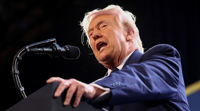 דונלד טראמפ בכנס חברי קונגרס רפובליקנים במיאמי (צילום: רויטרס)