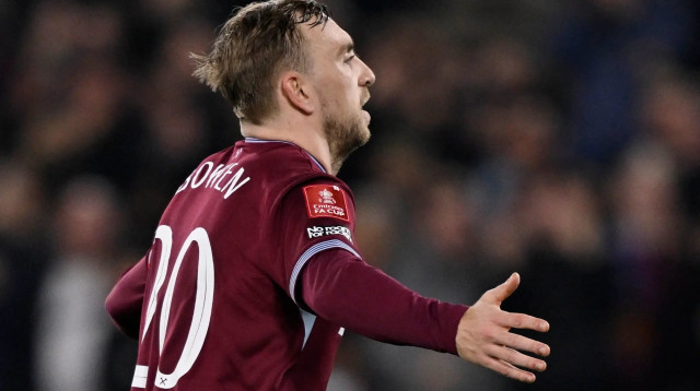 ג'רוד בואן שחקן ווסטהאם חוגג שער (צילום: רויטרס)