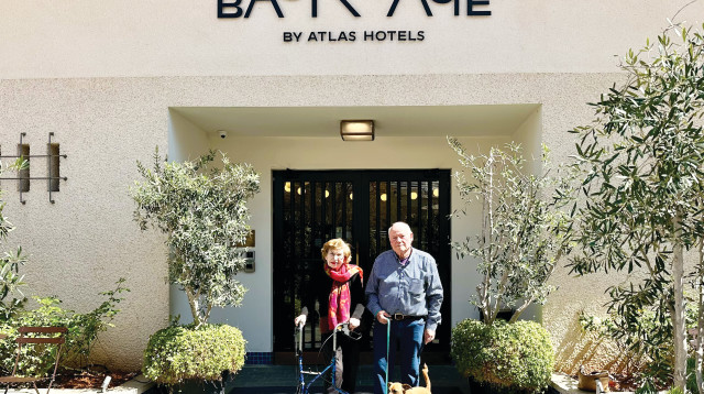 דן ורינה נאמן במלון בקסטייג' (צילום: שחף סגל)