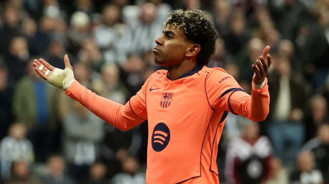 לאמין ימאל שחקן ברצלונה (צילום: רויטרס)