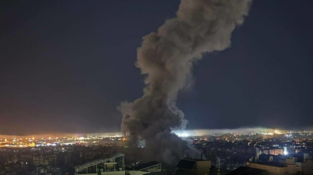 הדאחיה בביירות אחרי תקיפת צה"ל (צילום: רשתות ערביות)