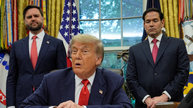 מרקו רוביו, דונלד טראמפ, ג'יי. די. ואנס (צילום: רויטרס)