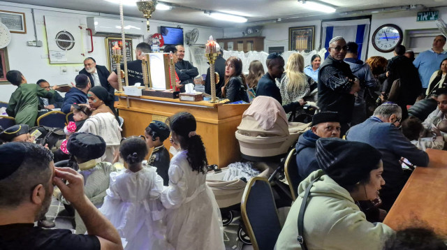 בית כנסת שהוא מקלט ציבורי (צילום: שלומית כרמלי)