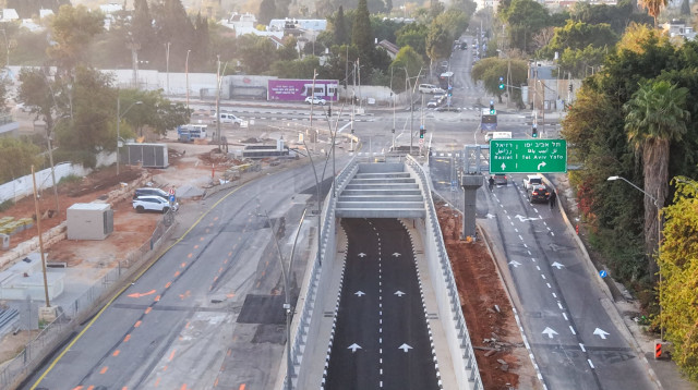 שיקוע רבין ברמת גן. נפתח לתנועה (צילום: אורי חבושי)