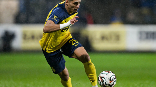 ענאן חלאילי שחקן אוניון סן ז'ילואז (צילום: GettyImages, Isosport/MB Media)