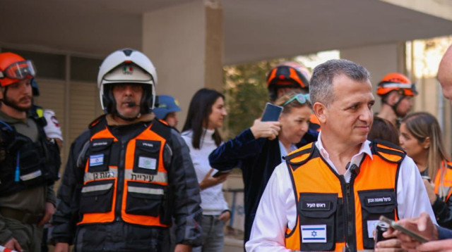 שאמה הכהן באחת מזירות הנפילה (צילום: אורי חבושי)